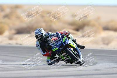 media/Jan-10-2025-CVMA Friday Practice (Fri) [[489e0da257]]/Group 4 and Trackday/Session 4 (Turn 16)/